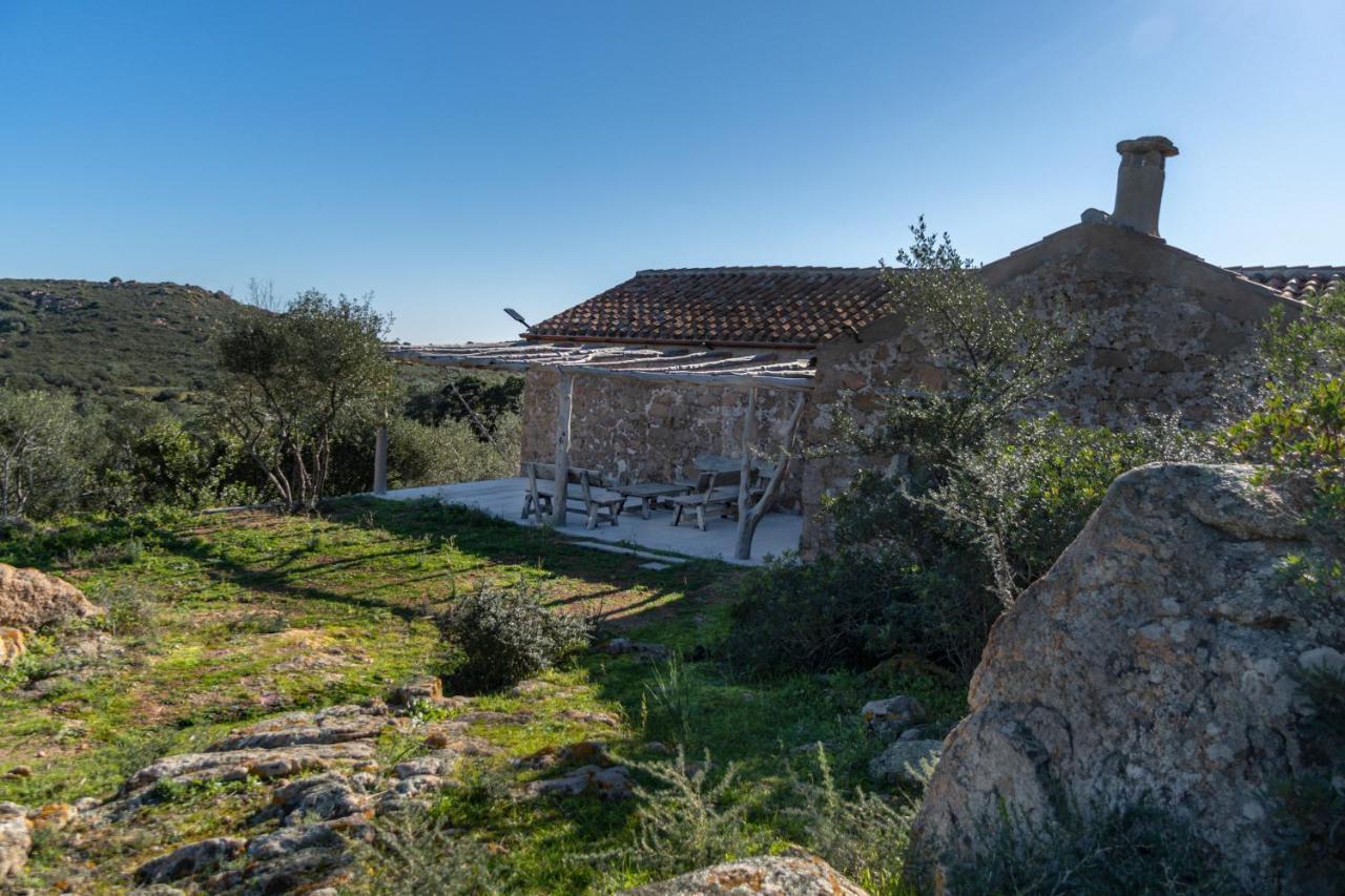 Le Case di Mara - Appartamenti Tipici Stazzo Giovannareddu Porto San Paolo  Esterno foto